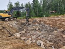 Demolition works of the Forsliden Dam at Tallån River in summer 2022 (photo by Richard Löwall)